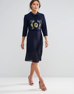 Плиссированное платье с цветочной вышивкой Liquorish - Темно-синий