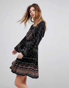 Короткое приталенное платье с принтом Free People Coryn - Черный