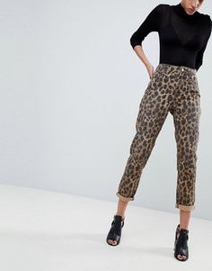Джинсы в винтажном стиле с леопардовым принтом ASOS ORIGINAL - Мульти