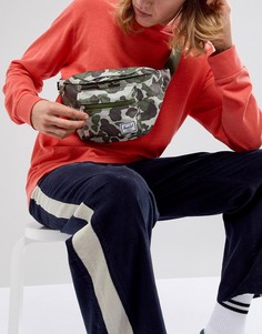 Сумка-кошелек на пояс камуфляжной расцветки Herschel Supply Co Seventeen, 6 л - Зеленый