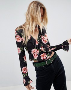 Топ с запахом и цветочным принтом ASOS - Черный