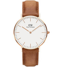 Кварцевые часы с кожаным ремешком Daniel Wellington