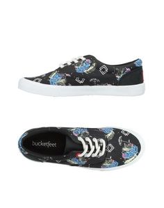 Низкие кеды и кроссовки Bucketfeet