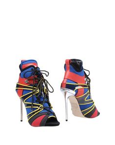 Полусапоги и высокие ботинки Dsquared2