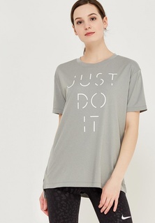 Футболка спортивная Nike