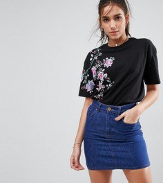 Футболка с вышивкой ASOS - Черный