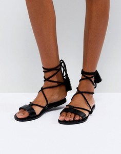 Кожаные сандалии с завязками ASOS FIRE FIRE - Черный