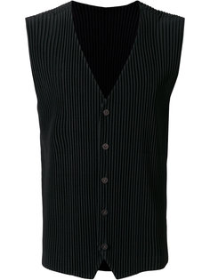 sleeveless designer jacket  Homme Plissé Issey Miyake