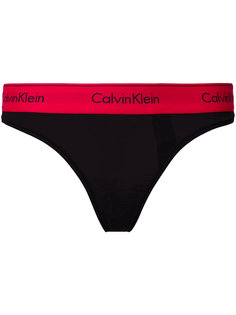 трусы-танга Calvin Klein