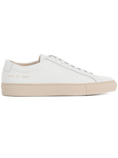 кроссовки на шнуровке Common Projects