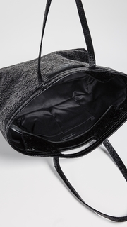 KENDALL + KYLIE Toni Tote