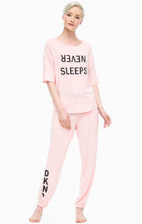 Домашний комплект из розовых футболки и брюк Dkny