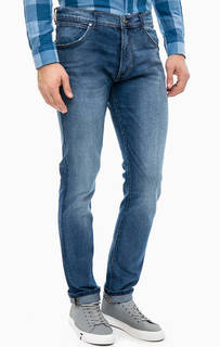 Зауженные синие джинсы с заломами Wrangler