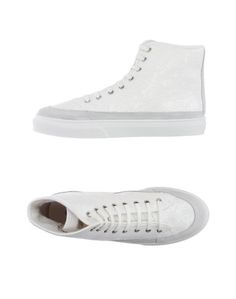 Высокие кеды и кроссовки Guess