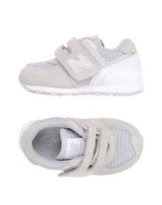Низкие кеды и кроссовки New Balance