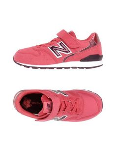 Низкие кеды и кроссовки New Balance