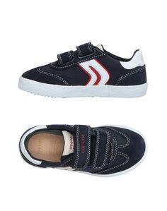 Низкие кеды и кроссовки Geox