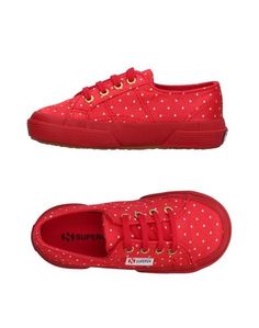 Низкие кеды и кроссовки Superga