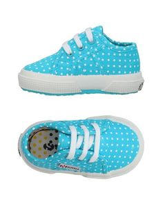 Низкие кеды и кроссовки Superga