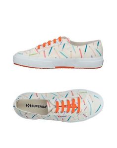 Низкие кеды и кроссовки Superga