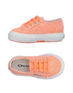 Низкие кеды и кроссовки Superga