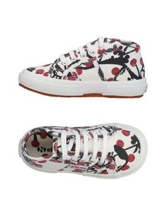 Низкие кеды и кроссовки Superga