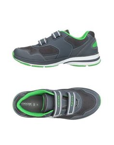 Низкие кеды и кроссовки Geox