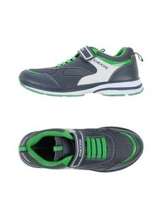 Низкие кеды и кроссовки Geox