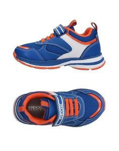 Низкие кеды и кроссовки Geox
