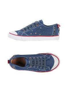 Низкие кеды и кроссовки Geox