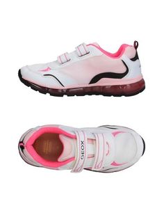 Низкие кеды и кроссовки Geox