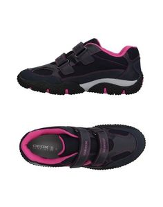 Низкие кеды и кроссовки Geox