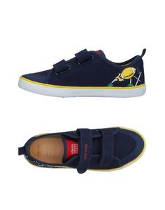Низкие кеды и кроссовки Geox
