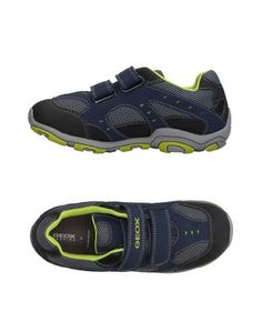 Низкие кеды и кроссовки Geox