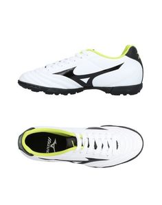 Низкие кеды и кроссовки Mizuno