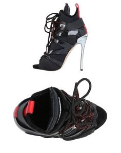 Низкие кеды и кроссовки Dsquared2