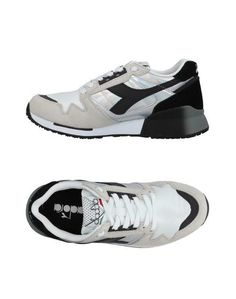 Низкие кеды и кроссовки Diadora