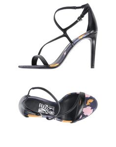 Сандалии Salvatore Ferragamo
