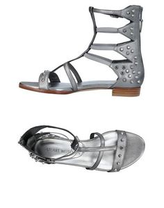 Сандалии Stuart Weitzman