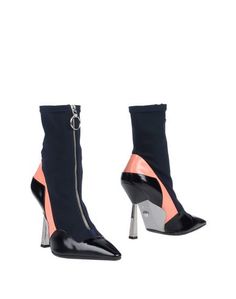 Полусапоги и высокие ботинки Versace