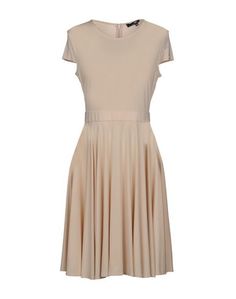 Короткое платье Elisabetta Franchi