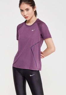 Футболка спортивная Nike