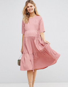 Короткое приталенное платье для беременных со складками ASOS Maternity - Розовый