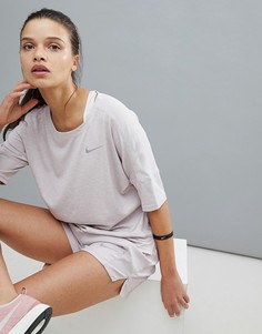 Розовая футболка с короткими рукавами Nike Running - Розовый