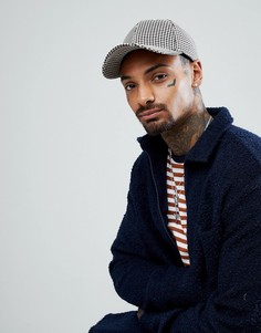 Бейсболка в мелкую ломаную клетку ASOS - Коричневый