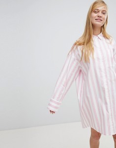 Свободное платье-рубашка в полоску Monki - Розовый