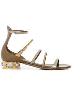 декорированные гладиаторские сандалии Casadei