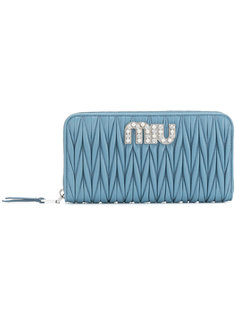 matelassé zip wallet Miu Miu