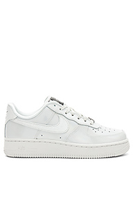 Кроссовки - Nike