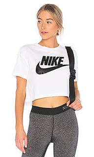 Топ nsw essential - Nike